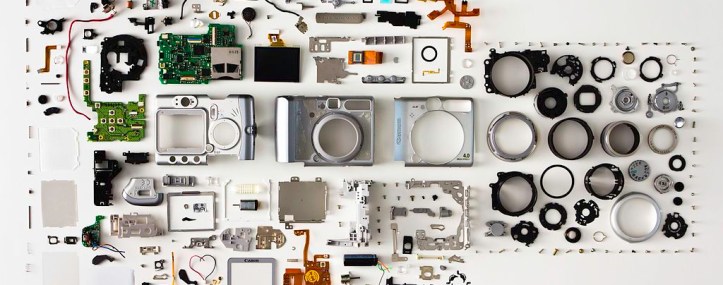 1024px-canon_powershot_a520_disassembled.jpg